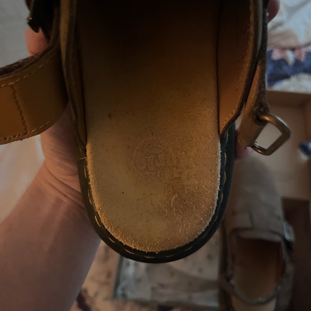 Dr. Martens Jorge II Dark Khaki Footwear - Picture 9 of 14